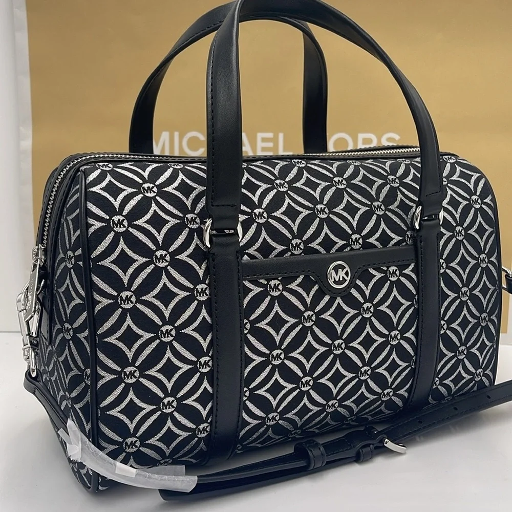 MICHAEL KORS JST TRAVEL MEDIUM DUFFLE SATCHEL SHOULDER CROSSBODY BAG MK BLACK